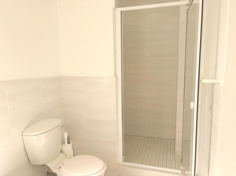 4 Bedroom Property for Sale in Kronenzicht Western Cape